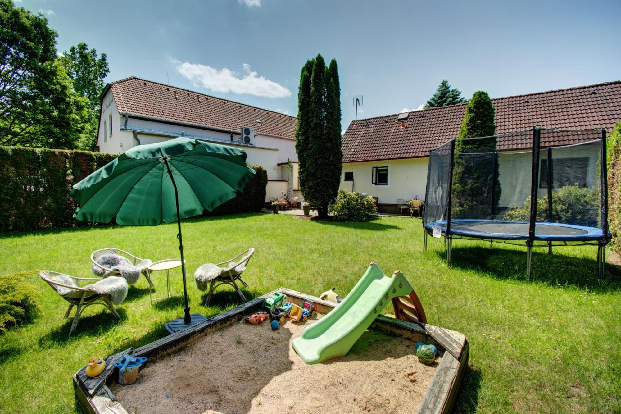 Appartement Domecek U Zameckeho Parku Třeboň