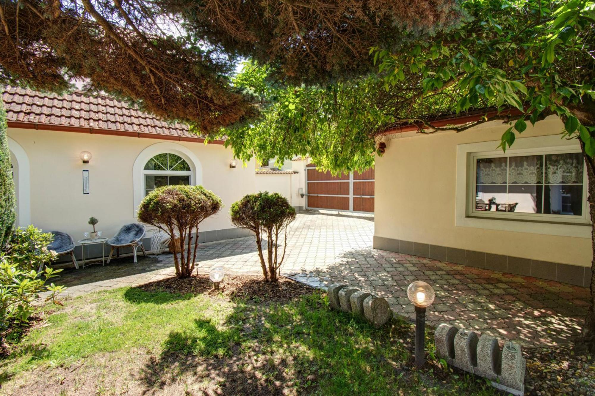 Domecek U Zameckeho Parku Appartement *