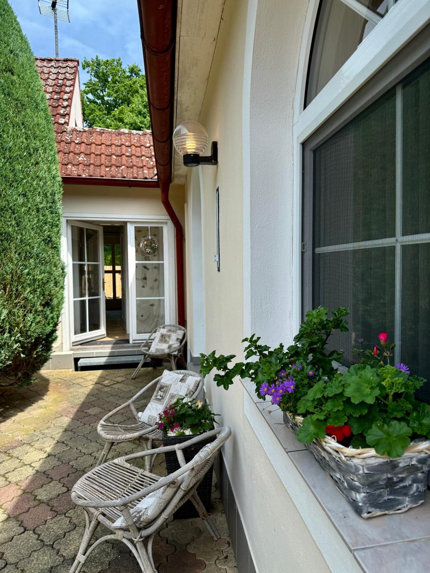 Domecek U Zameckeho Parku Appartement Třeboň